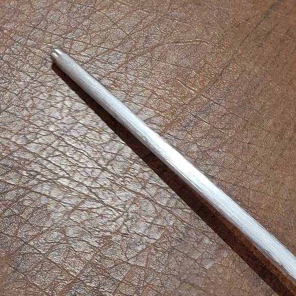 J.A. Henckels International 8.75" Knife Sharpening Honing Rod - Picture 4 of 7